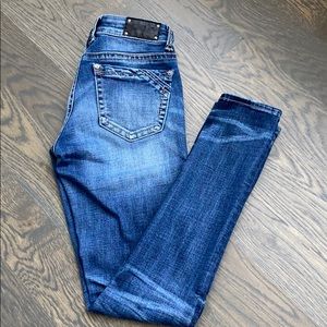 Buckle Black fit 53 skinny jeans.